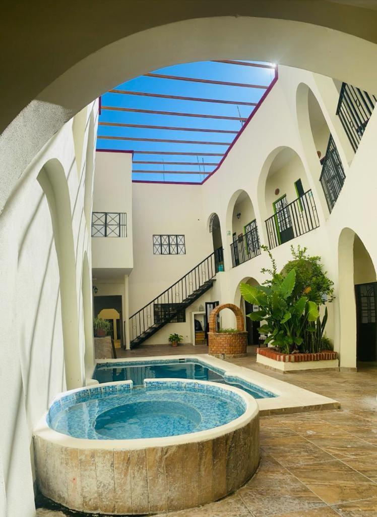 Hotel Dona Chela En Calvillo ภายนอก รูปภาพ